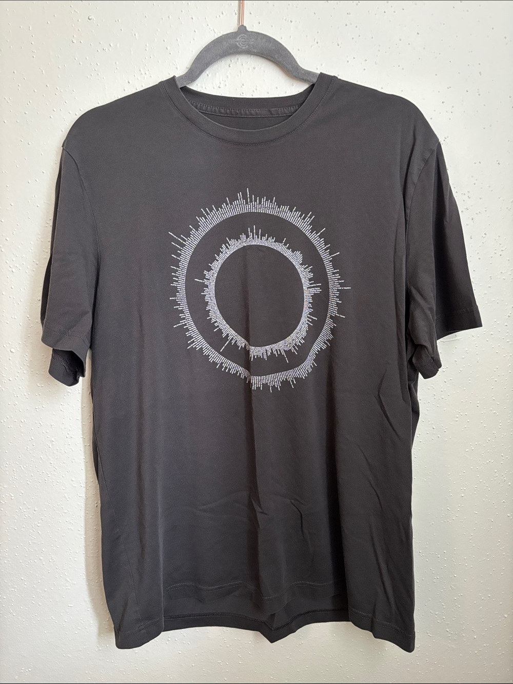 Apple employee shirt
